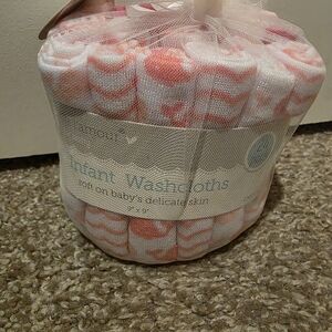 Baby Washcloths Set - Pink and White